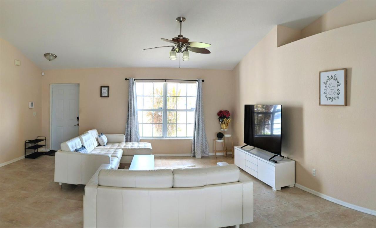 Villa Luhna 3 Bed / 2 Bath Canalfront Heated Pool Кейп Корал Екстериор снимка