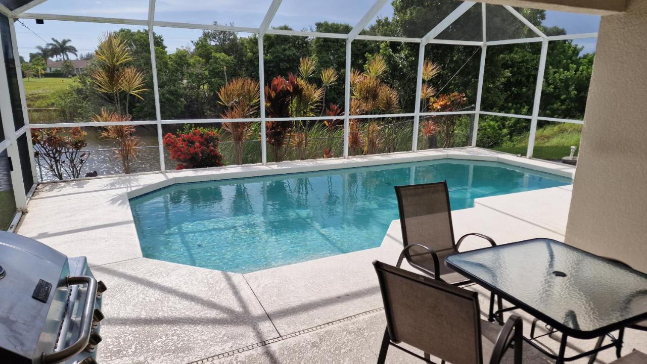 Villa Luhna 3 Bed / 2 Bath Canalfront Heated Pool Кейп Корал Екстериор снимка